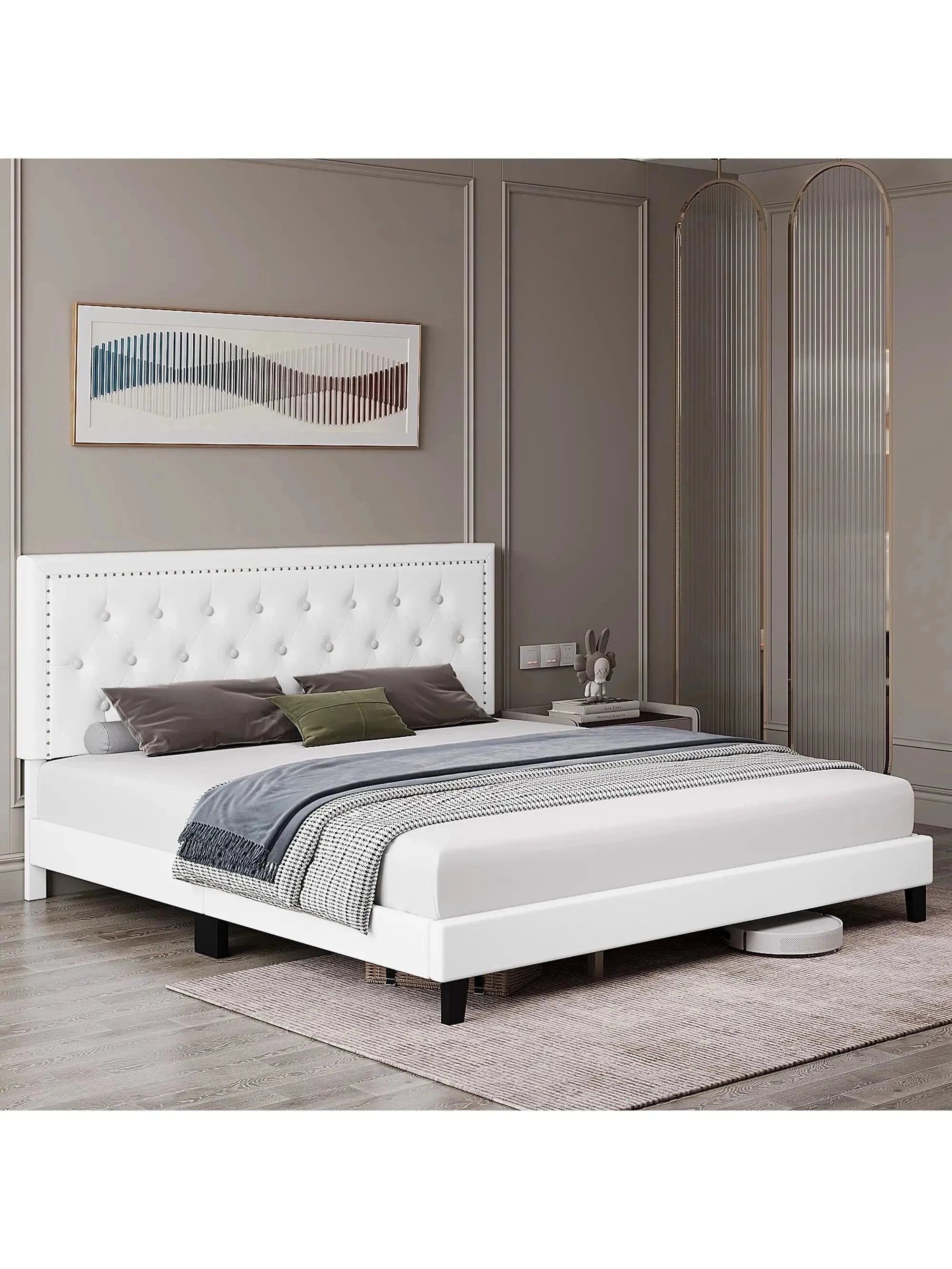 Upholstered Platform Bed with Diamond Button