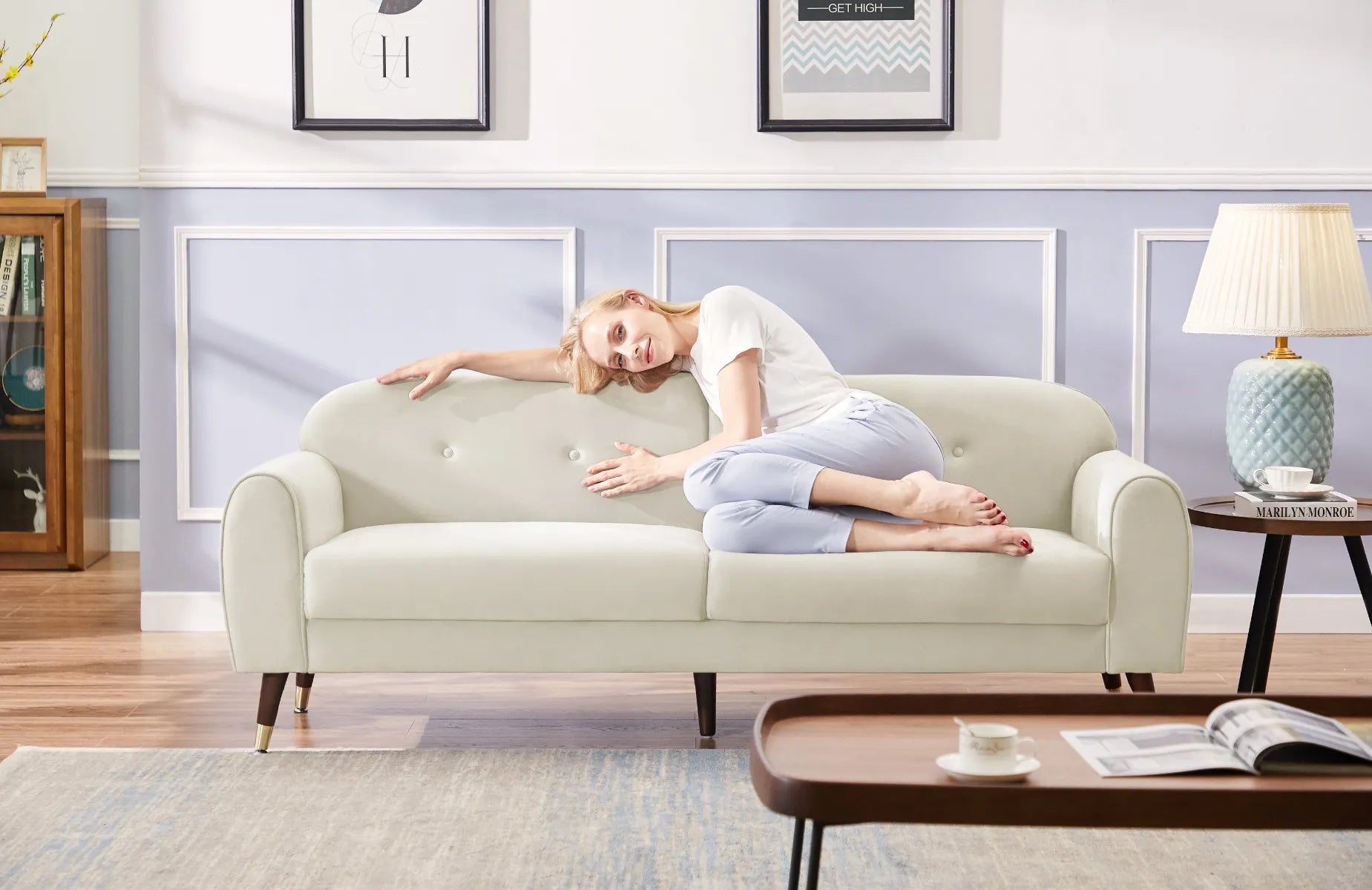75.5 ”Mid-century Velvet Sofa